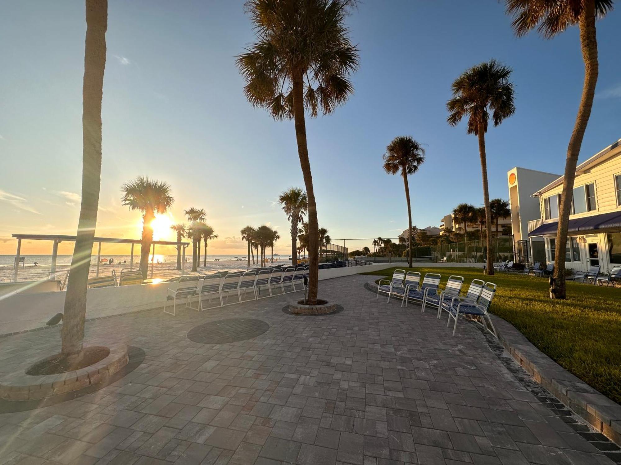 Sea Crest Aparthotel Point O'Rocks Exterior photo