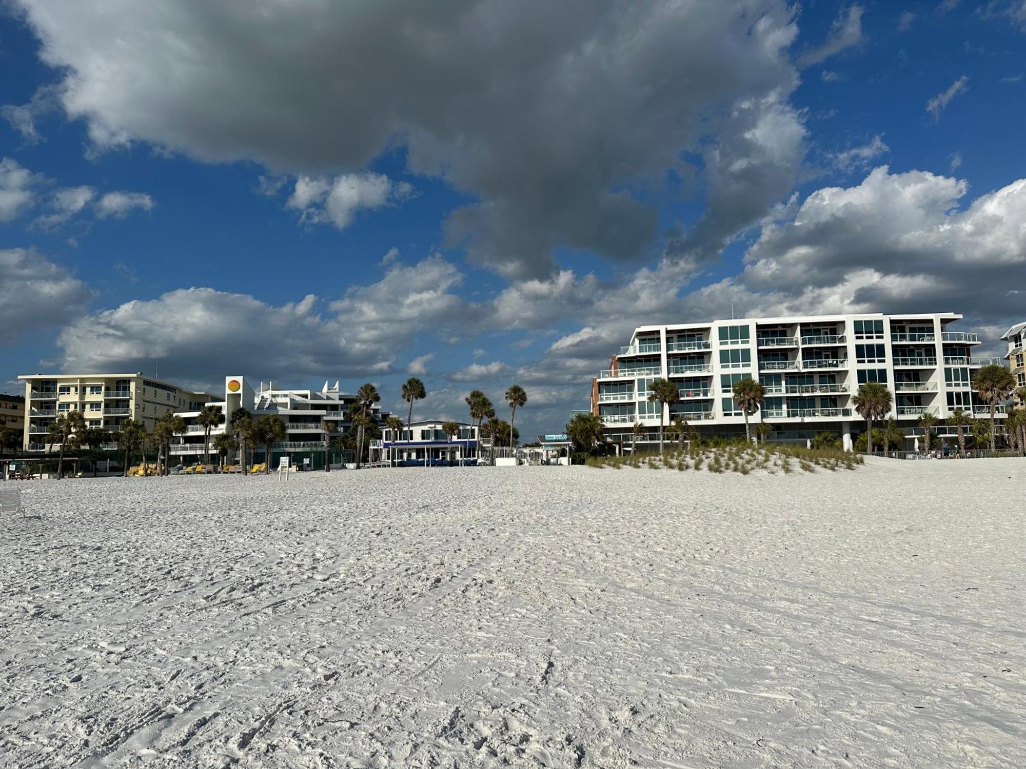 Sea Crest Aparthotel Point O'Rocks Exterior photo