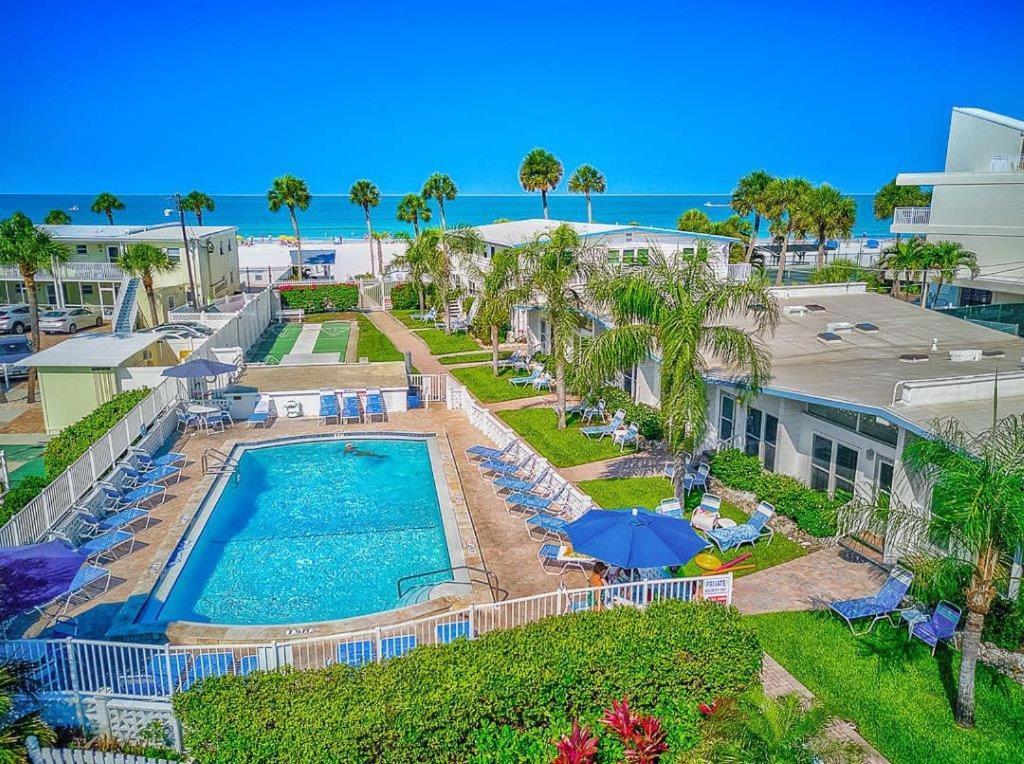 Sea Crest Aparthotel Point O'Rocks Exterior photo