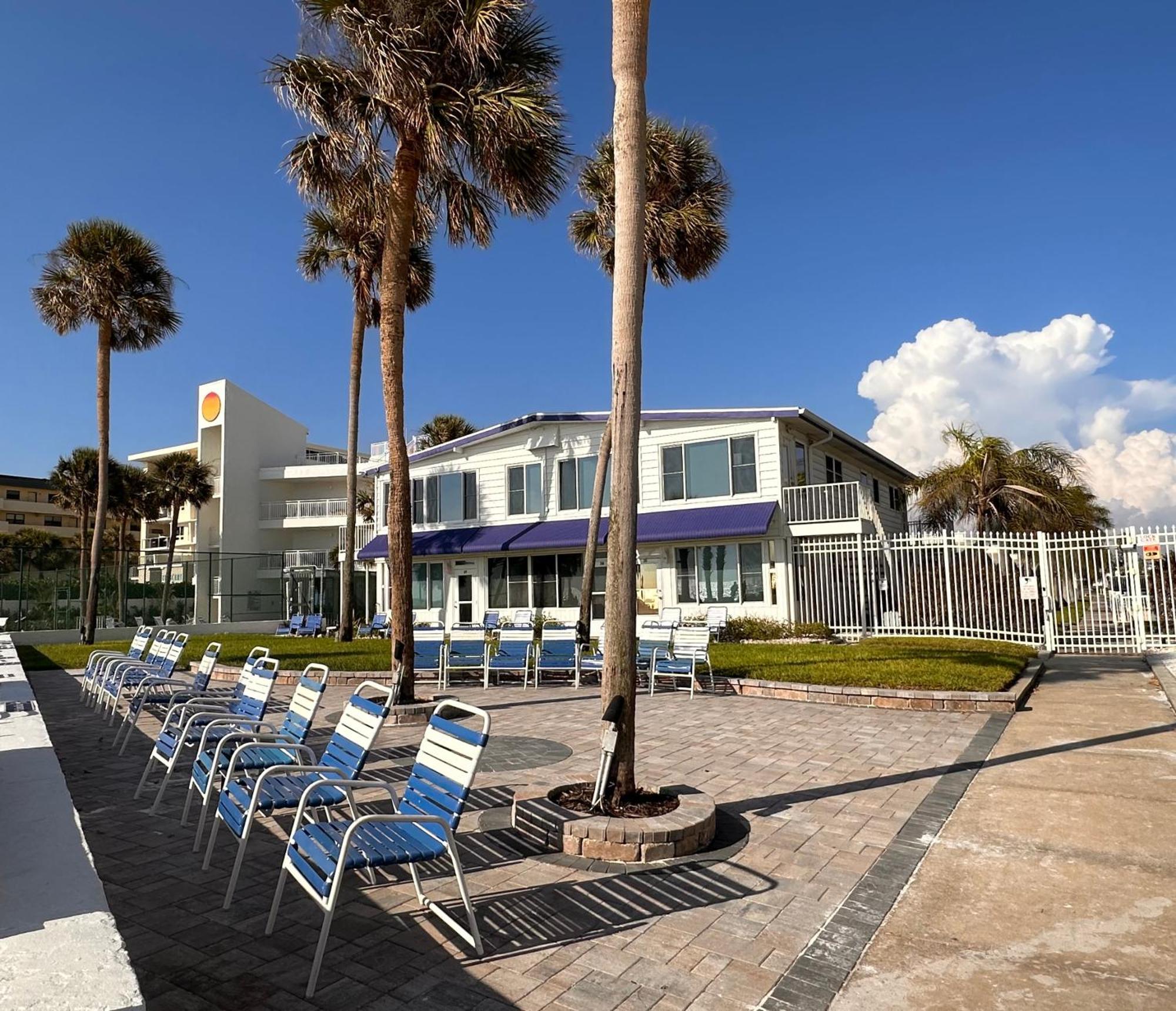 Sea Crest Aparthotel Point O'Rocks Exterior photo