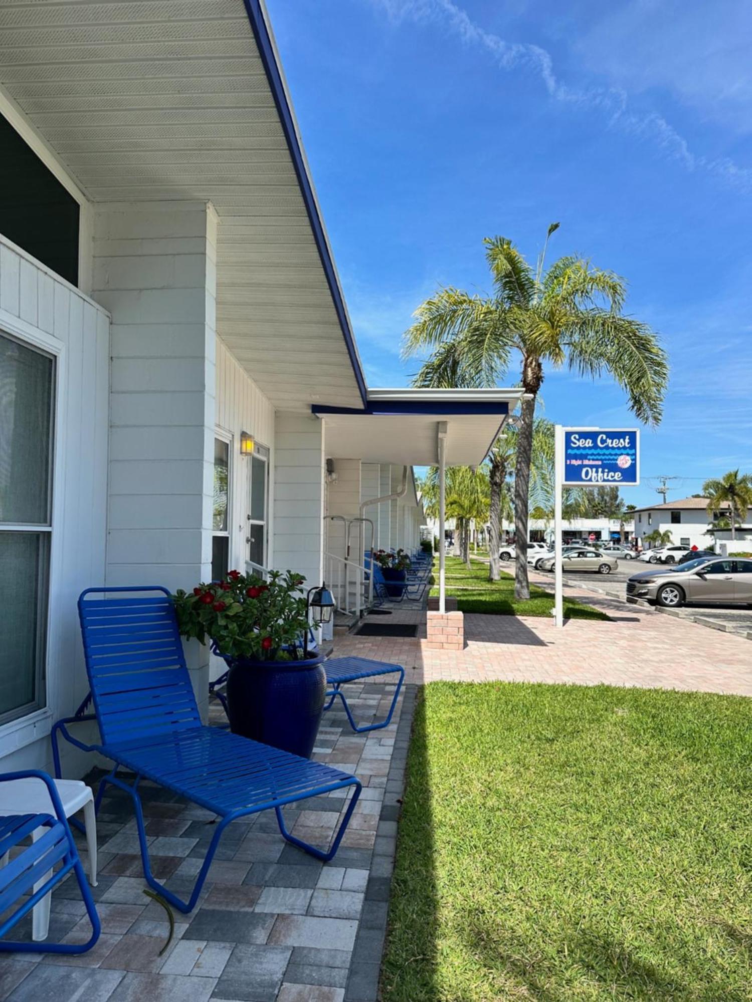 Sea Crest Aparthotel Point O'Rocks Exterior photo